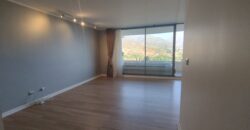 Se Arrienda departamento remodelado 3 DORM + 3 BAÑOS +2 E/B – La Dehesa