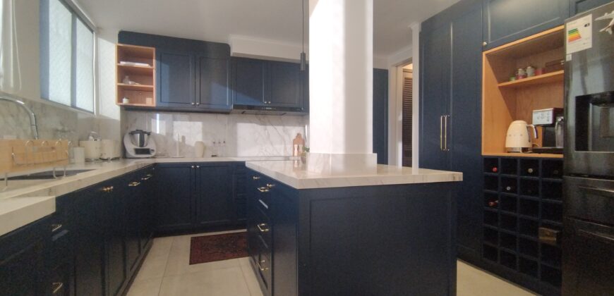 Se Arrienda departamento remodelado 3 DORM + 3 BAÑOS +2 E/B – La Dehesa
