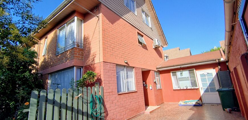 SE VENDE Casa 4D3B1E – Altos de Quilicura
