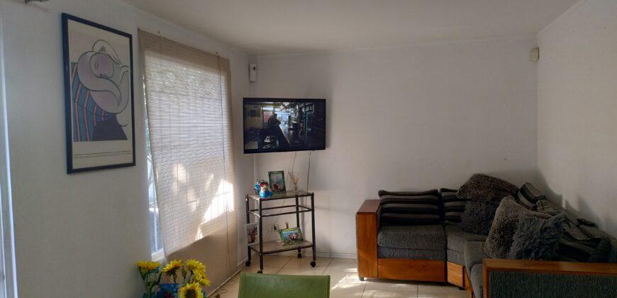 Se vende Casa 3D2B2E – Estancia Liray