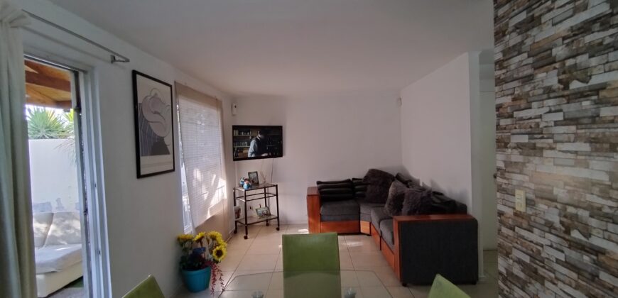 Se vende Casa 3D2B2E – Estancia Liray