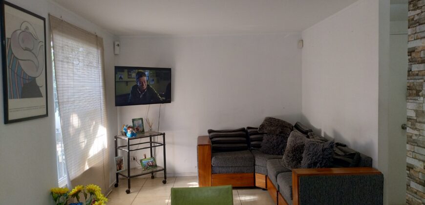 Se vende Casa 3D2B2E – Estancia Liray