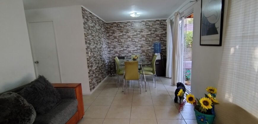 SE ARRIENDA CASA 3D2B – ESTANCIA LIRAY