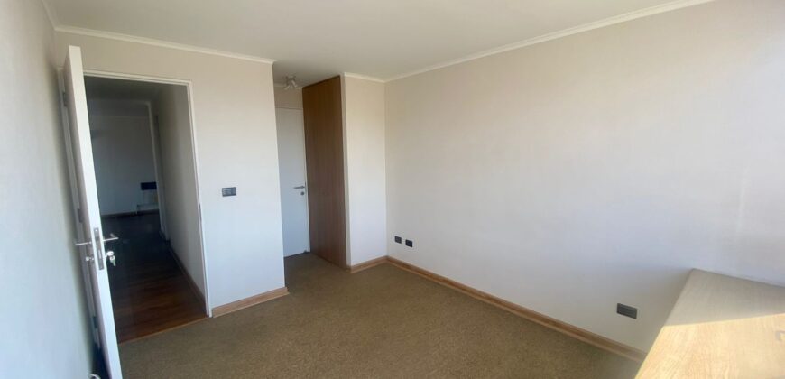 SE ARRIENDA DPTO 3 DORM + 2 BAÑOS +E/B – METRO LO VIAL