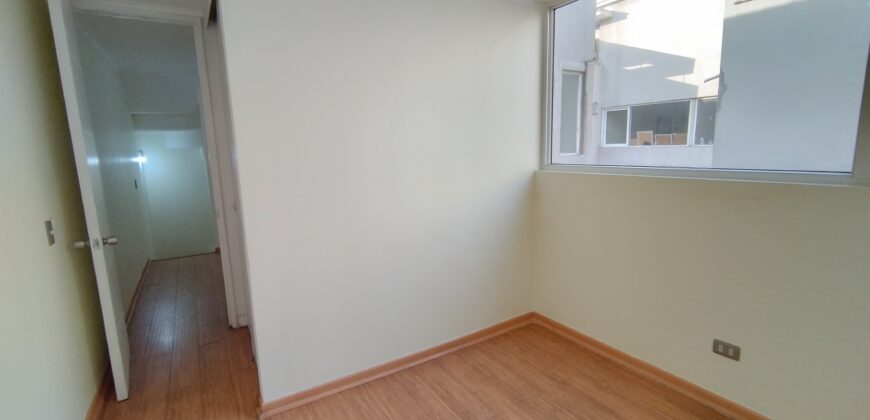 SE ARRIENDA TOWNHOUSE 3D3B2E1B – BARRIO YUNGAY