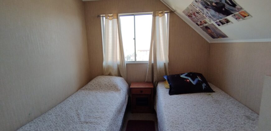 Se Vende Casa 3 Pisos 5d4b+ 3e – Quilicura / Alto De Lo Marcoleta
