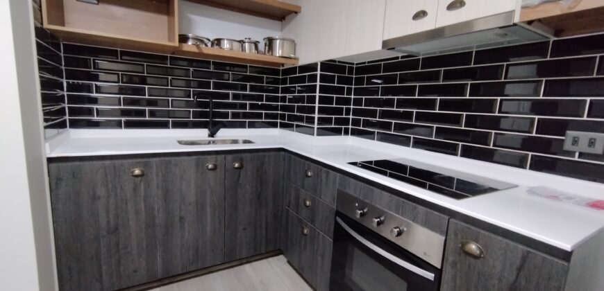 SE ARRIENDA DPTO SEMI NUEVO 2D2B CON TERRAZA SEMI AMOBLADO- METRO ULA