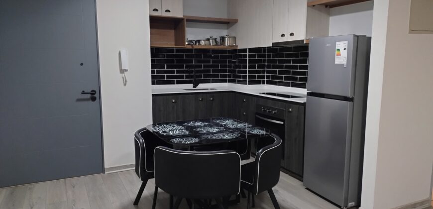 SE ARRIENDA DPTO SEMI NUEVO 2D2B CON TERRAZA SEMI AMOBLADO- METRO ULA